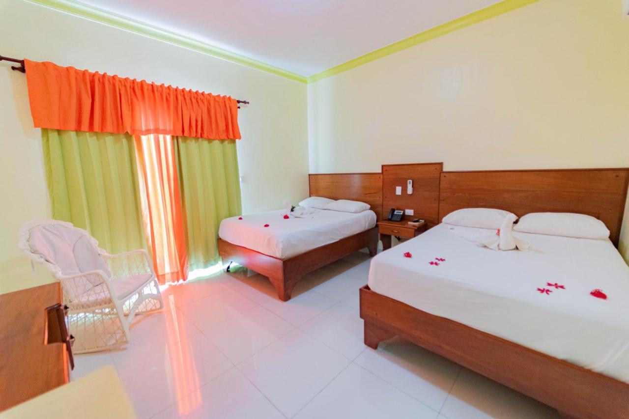 Hotel Yonu ปุนตากานา ภายนอก รูปภาพ
