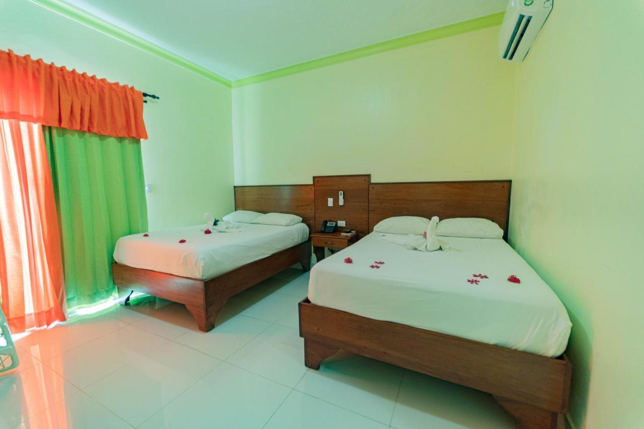 Hotel Yonu ปุนตากานา ภายนอก รูปภาพ