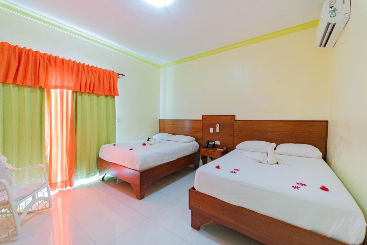 Hotel Yonu ปุนตากานา ภายนอก รูปภาพ